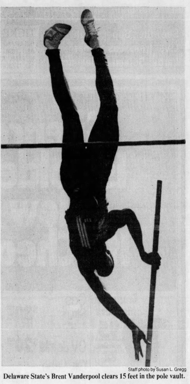 Brent Vanderpool clearing fifteen feet, newspaper photo